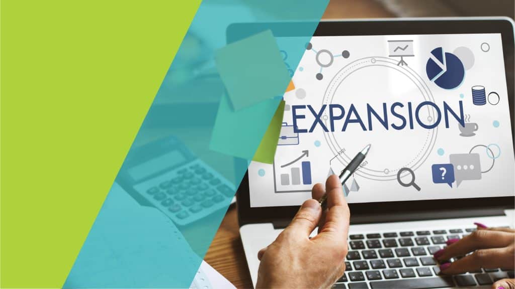 Un graphique d'expansion affiché sur un ordinateur portable avec des icônes représentant des statistiques et des données.